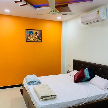 Manjushree Guest House Ujjain Zewnętrze zdjęcie