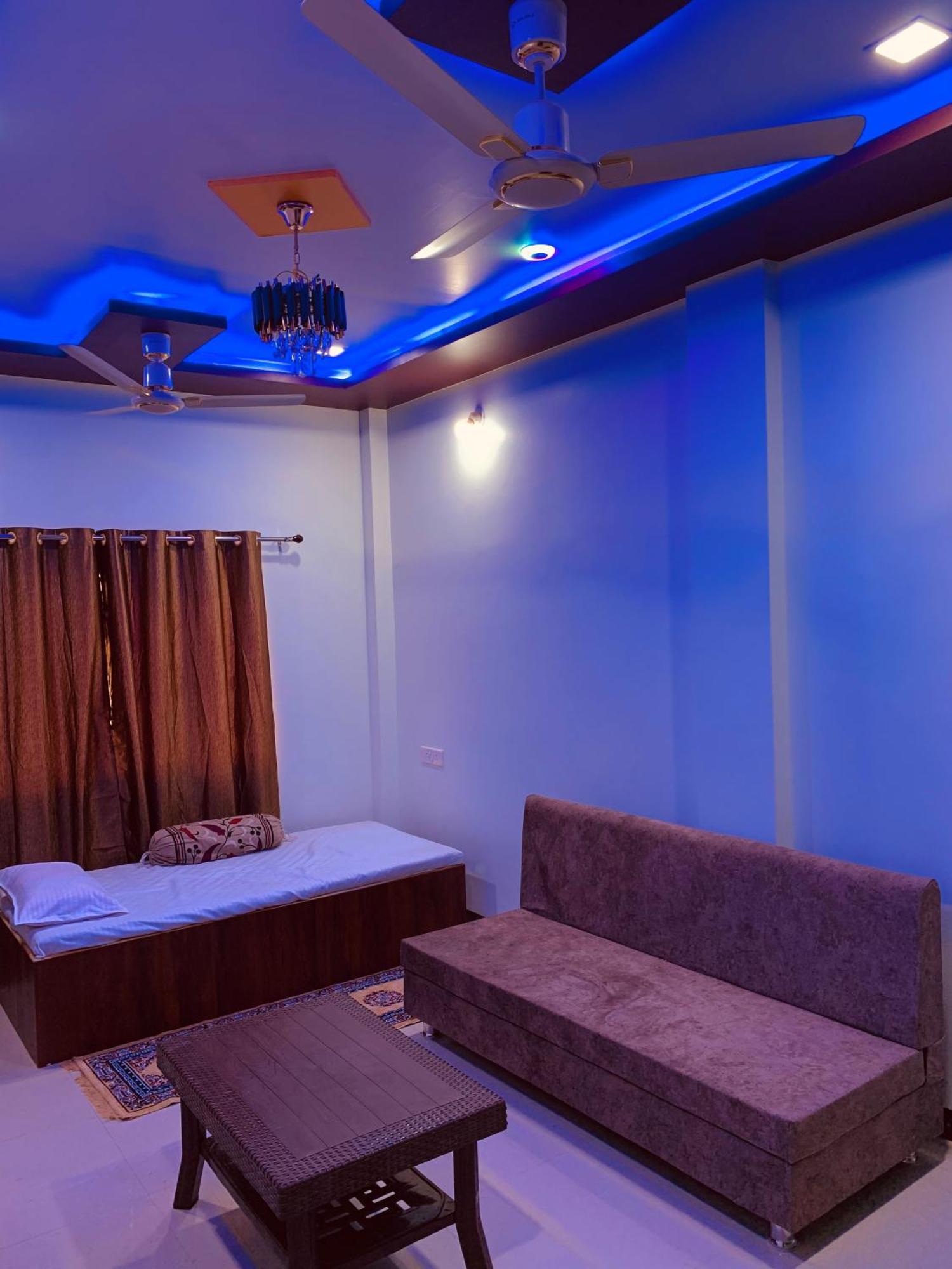 Manjushree Guest House Ujjain Zewnętrze zdjęcie